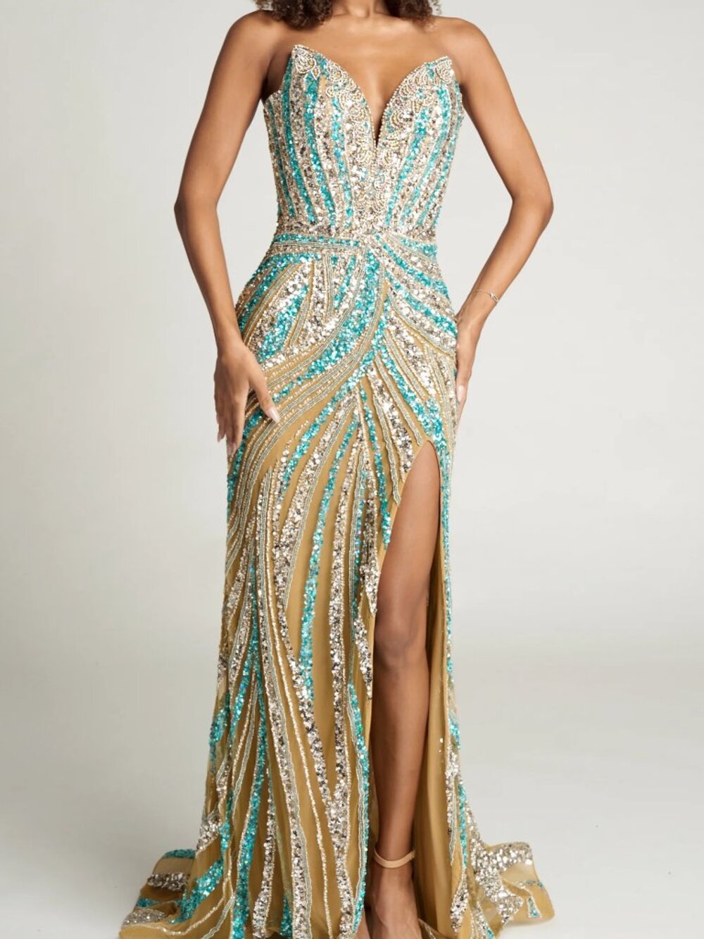 NWT Portia and Scarlett PS26418C Strapless Prom Dress Nude/Blue/Silver size 2